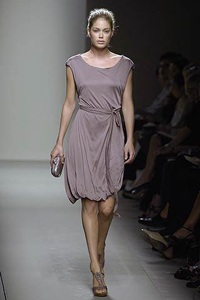Bottega Veneta: Nét thanh cao quyến rũ - 17