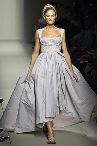 Bottega Veneta: Nét thanh cao quyến rũ - 25