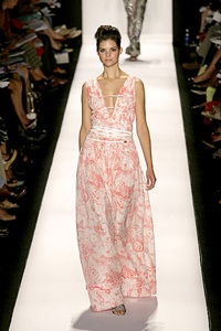 Phong cách thanh lịch của Carolina Herrera - 3 Phong cách thanh lịch của Carolina Herrera - 3