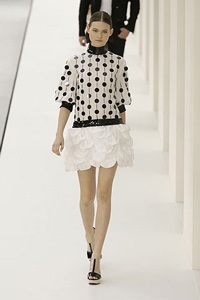 Chanel: Vẻ sành điệu mang thương hiệu Pháp - 18