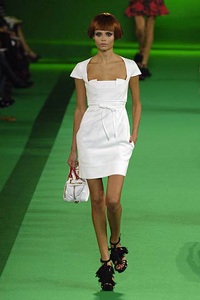 Christian Lacroix: Những con manơkanh xinh đẹp - 14 Christian Lacroix: Những con manơkanh xinh đẹp - 14