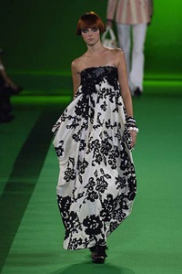 Christian Lacroix: Những con manơkanh xinh đẹp - 16 Christian Lacroix: Những con manơkanh xinh đẹp - 16