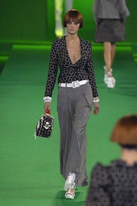 Christian Lacroix: Những con manơkanh xinh đẹp - 2 Christian Lacroix: Những con manơkanh xinh đẹp - 2