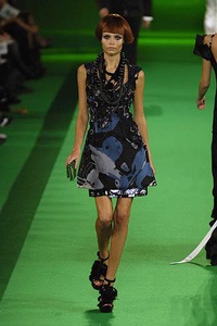 Christian Lacroix: Những con manơkanh xinh đẹp - 23 Christian Lacroix: Những con manơkanh xinh đẹp - 23