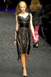 D&G: Nét phá cách gợi cảm - 10