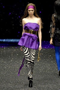 D&G: Nét phá cách gợi cảm - 11