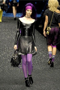 D&G: Nét phá cách gợi cảm - 12