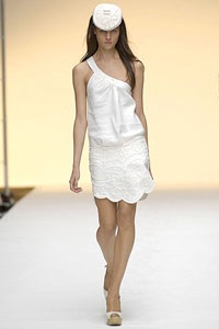 Emma Cook: Một vẻ đẹp nữ tính - 17