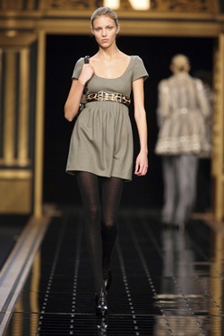 Hãy để trang phục "nói" lên điều bạn muốn! - 5