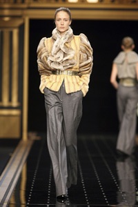 Hãy để trang phục "nói" lên điều bạn muốn! - 6