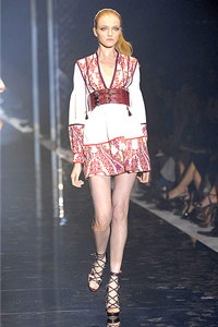 Gucci - Thương hiệu của những người sành điệu - 9