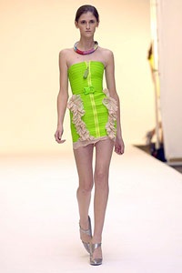 Christopher Kane: Những sắc màu quyến rũ - 6