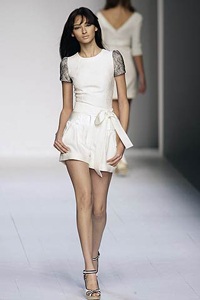 La Perla: Vẻ đẹp dịu dàng và bay bổng - 10