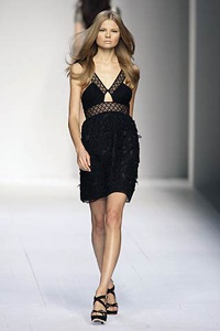 La Perla: Vẻ đẹp dịu dàng và bay bổng - 13