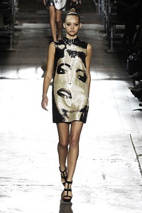 Phong cách của những cô nàng rocker - 17