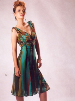 “Gu” thời trang đời thường của các MC "thời tiết" - 1