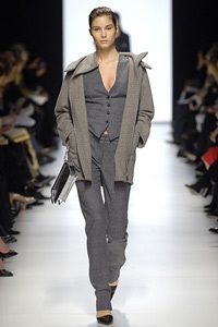 Những cô nàng lạnh lùng đầy bí hiểm - 7