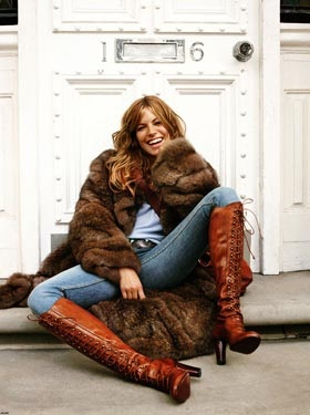 Cô nàng có mái tóc quyến rũ nhất thế giới! - 4