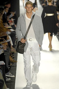 Micheal Kors: Sức hút mang phong cách sexy - 29