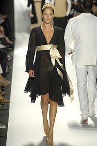 Micheal Kors: Sức hút mang phong cách sexy - 7