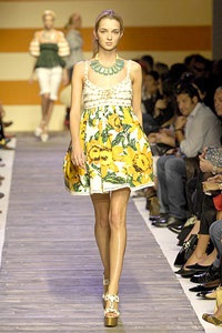 Moschino Cheap & Chic: Quyến rũ tuổi 20 - 11