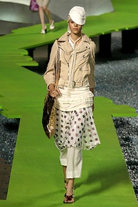 Marc Jacobs: Sự "biến hoá" của trang phục - 15