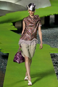 Marc Jacobs: Sự "biến hoá" của trang phục - 17