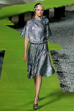 Marc Jacobs: Sự "biến hoá" của trang phục - 18