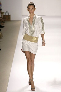 Nicole Miller: Đẹp rạng ngời mà không chói loá - 1