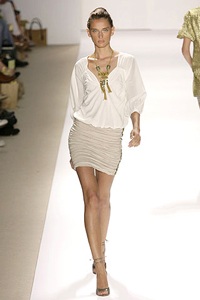 Nicole Miller: Đẹp rạng ngời mà không chói loá - 13