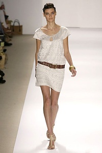 Nicole Miller: Đẹp rạng ngời mà không chói loá - 4