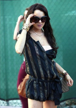 12 ngôi sao "lố bịch" nhất thế giới - 6