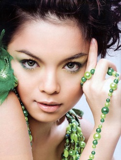 20 xu hướng trang điểm 2006 - 1 20 xu hướng trang điểm 2006 - 1