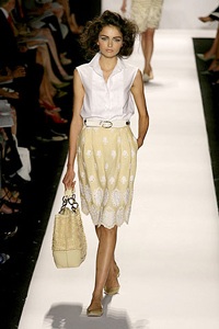 Oscar de la Renta - Vẻ đẹp dịu dàng - 5 Oscar de la Renta - Vẻ đẹp dịu dàng - 5