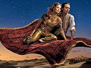 Gisele, Jess và vợ chồng J.Lo hoá thân thành nhân vật hoạt hình - 2