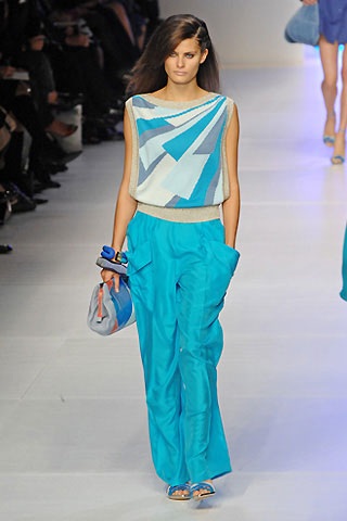 Tươi trẻ với BST xuân/hè 2008 của Emilio Pucci - 19 Tươi trẻ với BST xuân/hè 2008 của Emilio Pucci - 19