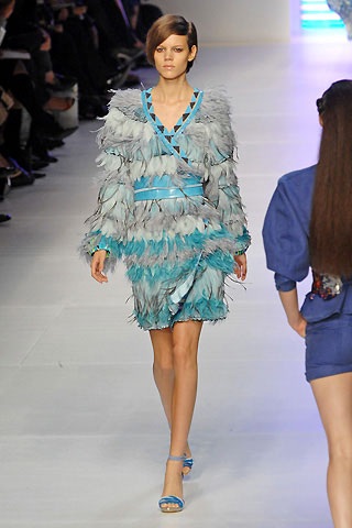 Tươi trẻ với BST xuân/hè 2008 của Emilio Pucci - 23 Tươi trẻ với BST xuân/hè 2008 của Emilio Pucci - 23