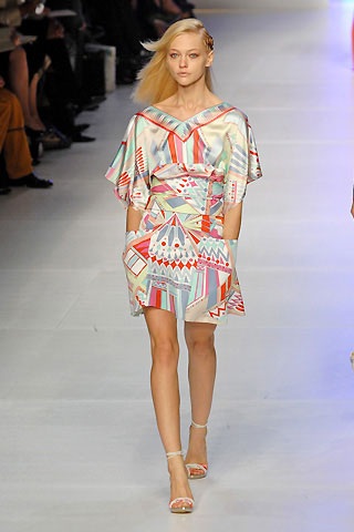 Tươi trẻ với BST xuân/hè 2008 của Emilio Pucci - 3 Tươi trẻ với BST xuân/hè 2008 của Emilio Pucci - 3