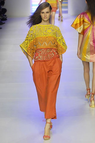 Tươi trẻ với BST xuân/hè 2008 của Emilio Pucci - 10 Tươi trẻ với BST xuân/hè 2008 của Emilio Pucci - 10