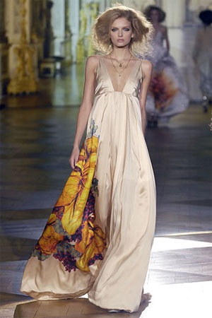 Bay bổng với BST xuân/hè 2008 của Roberto Cavalli - 1