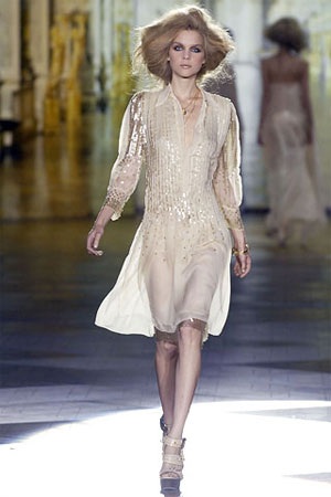 Bay bổng với BST xuân/hè 2008 của Roberto Cavalli - 19