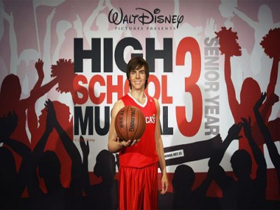 “Sao” High School Musical được tạc tượng - 2