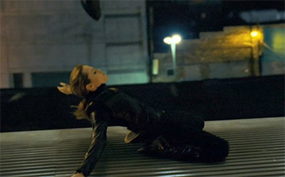 Cảnh "nóng" đầu tiên của Angie trong "Wanted" - 11