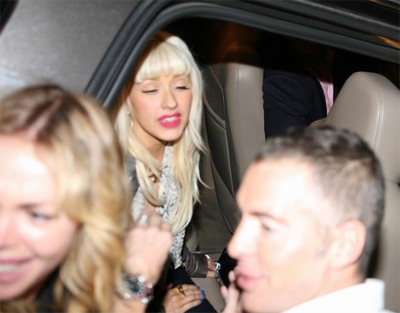 Christina Aguilera say khướt... - 5