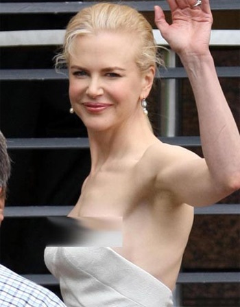 “Thiên nga nước Úc” suýt gặp "sự cố" với váy - 1