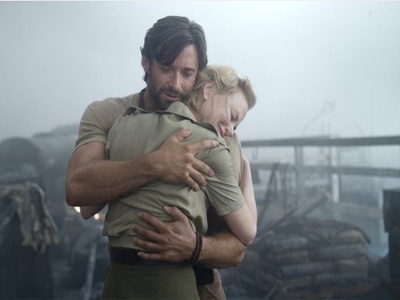 “Thiên nga nước Úc” suýt gặp "sự cố" với váy - 4