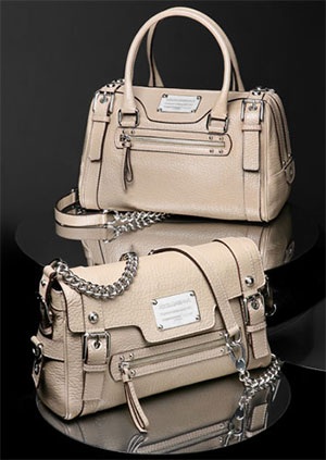 BTS giày và túi xách Dolce & Gabbana - 2