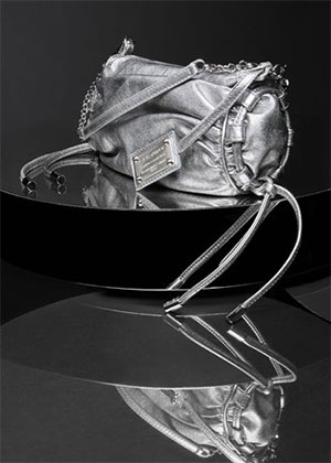 BTS giày và túi xách Dolce & Gabbana - 17