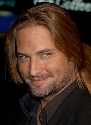 Ngôi sao điển trai của “Mất tích” sắp lên chức cha - 1