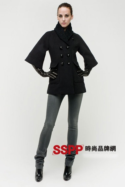 Những mẫu áo khoác dạ độc đáo của Mackage - 15